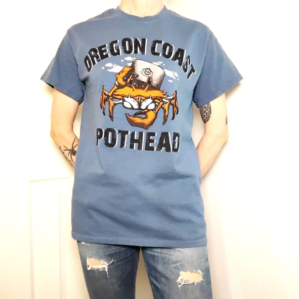 Oregon Coast Crab Funny Tee Short Sleeve Size Small Blue